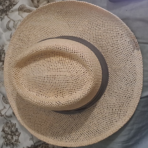 Hat probably won three or four times - Picture 1 of 4